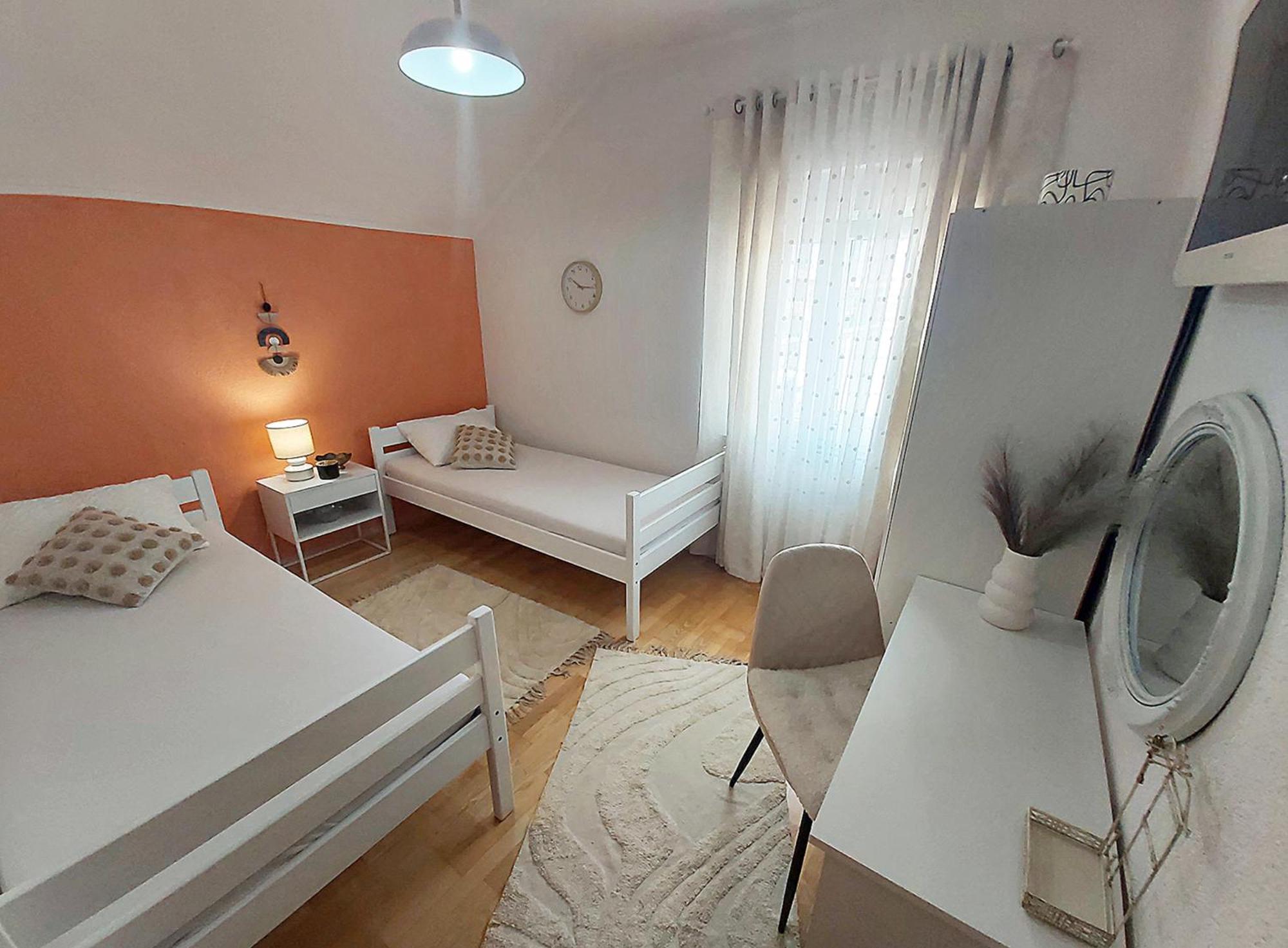 Zara Apartment With Terrace Near Old Town 莫斯塔尔 外观 照片
