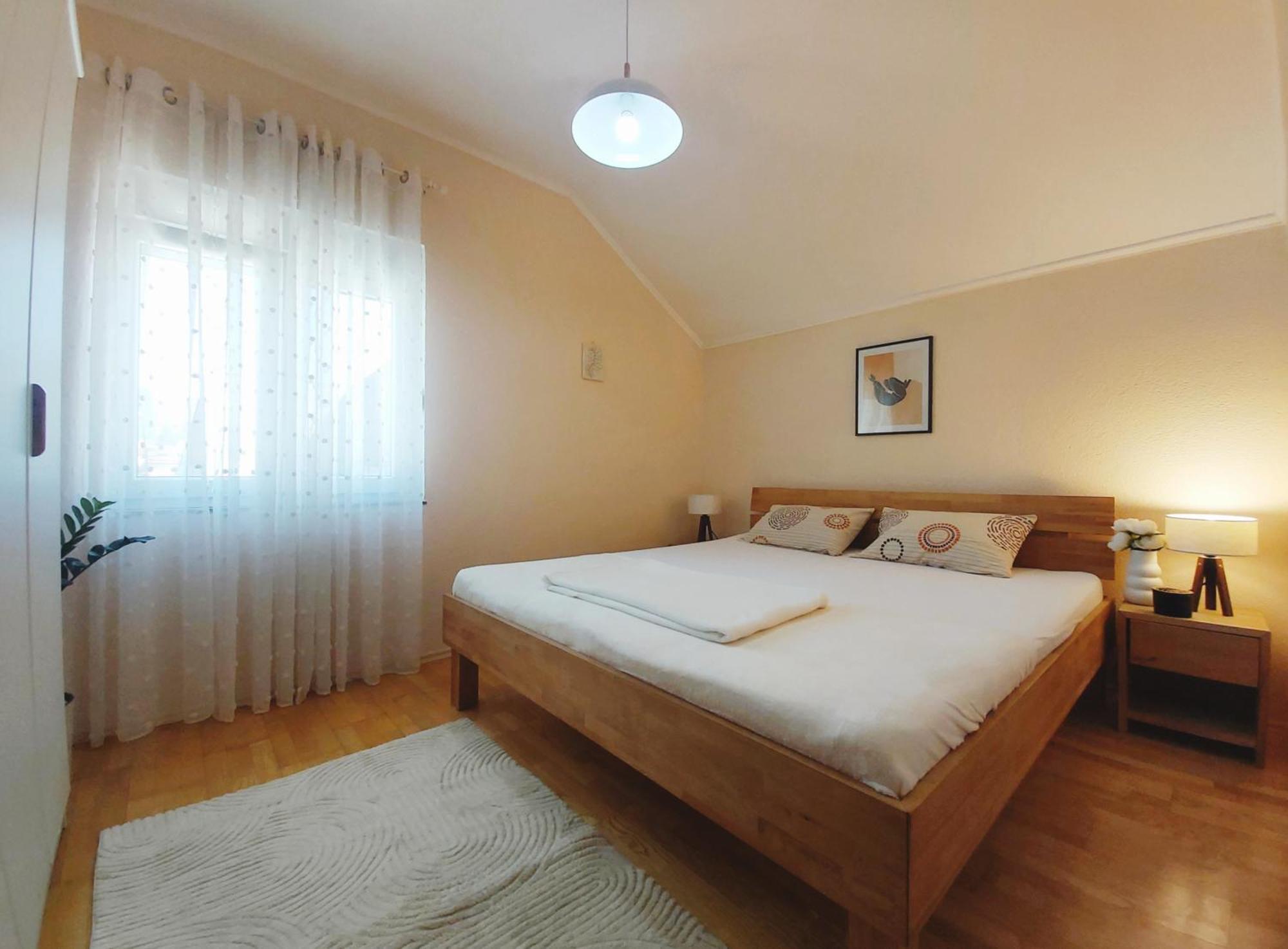 Zara Apartment With Terrace Near Old Town 莫斯塔尔 外观 照片